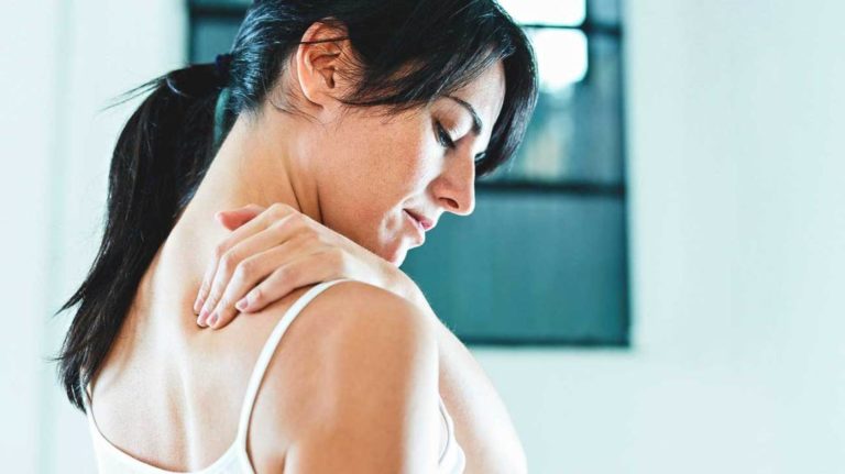 causes-of-neck-pain-during-pregnancy-livestrong